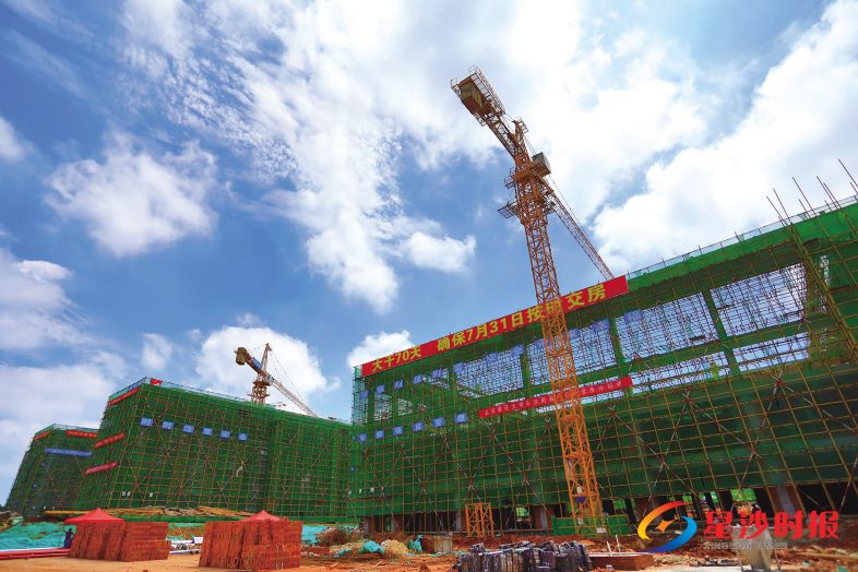 　　北京师范大学长沙附属学校空港城校区一期建设现场，各项工作正在加快推进。　　章帝 摄