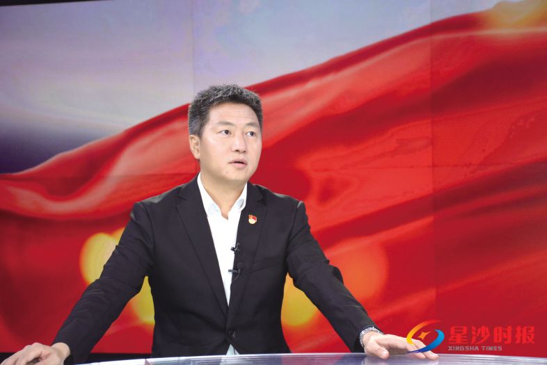 　　长沙经开区党工委书记、长沙县委书记曾超群。蒋志斌 摄