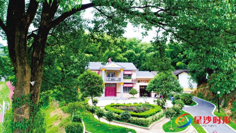 　　长沙县开慧镇挖掘、整合特色资源，大力发展乡村旅游，促进农民增收，助力乡村振兴。图为开慧镇锡福村喻家洞民宿。资料图片