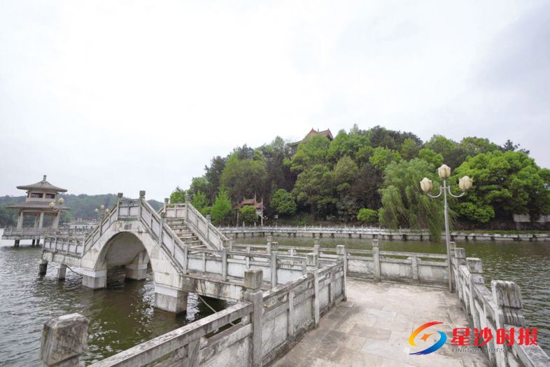 　　长沙县江背镇印山村以两型理念引领发展，获评五星级两型示范村庄。章帝 摄