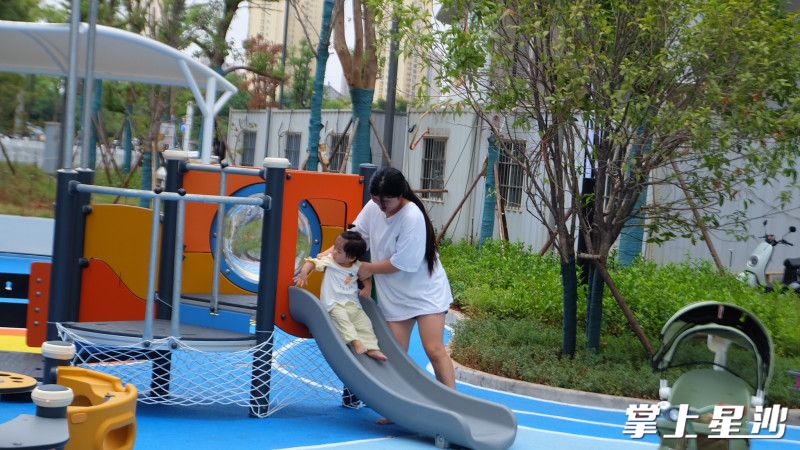 图为永旺梦乐城长沙星沙店的室外游乐场所。李丹 摄 图为永旺梦乐城长沙星沙店的室外游乐场所。李丹 摄