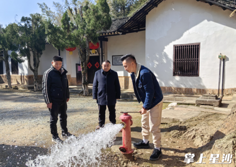 消防设备检查中。长沙县文旅广电体育局供图