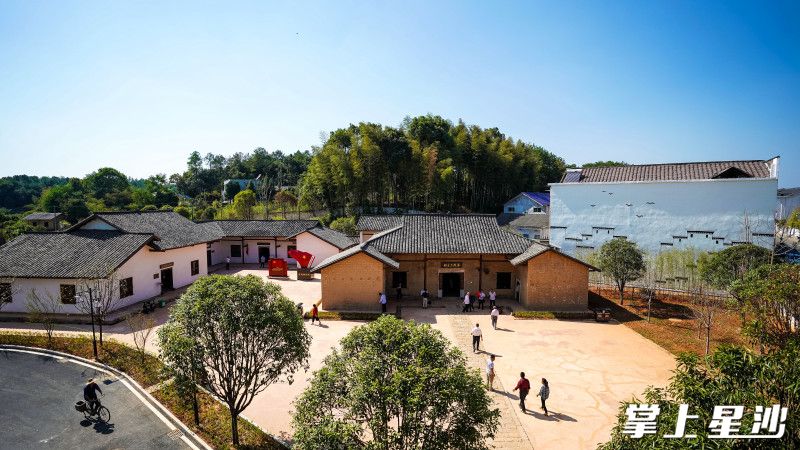 “金井公社”项目将串联杨立三故居，形成金井镇党建，旅游精品路线中一个亮点。