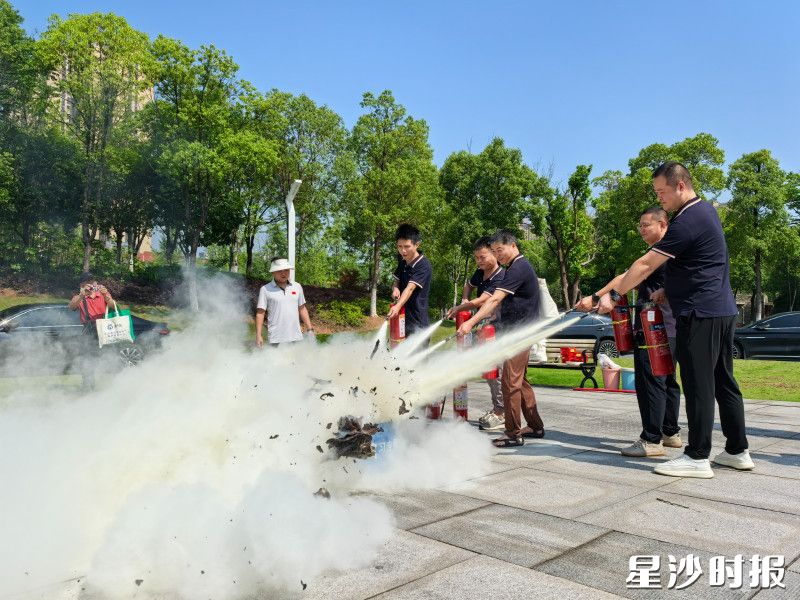 活动现场。湘龙街道供图