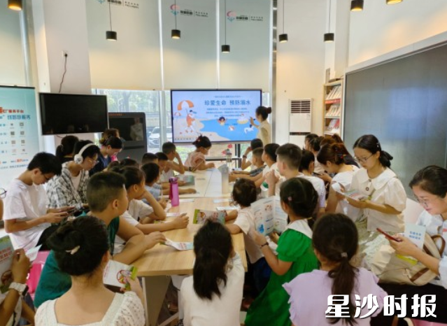 “珍爱生命 预防溺水”宣讲活动现场。均为社区供图