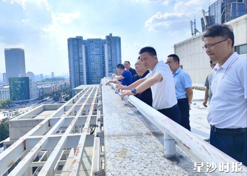 调研现场。杨源 摄
