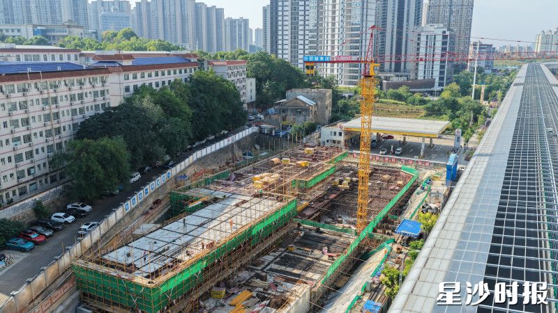 图为湘龙派出所及交警湘龙中队业务用房项目施工现场。