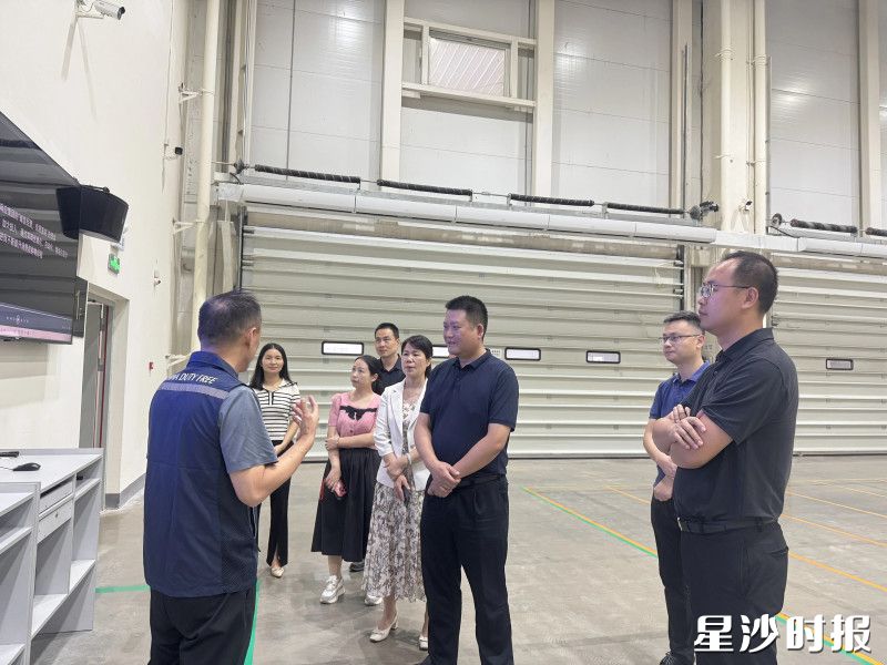 图为考察现场。
