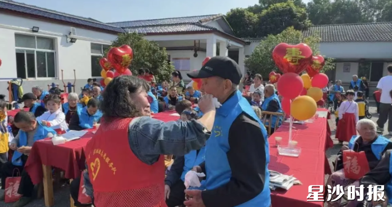 活动现场。果园镇供图 活动现场。果园镇供图