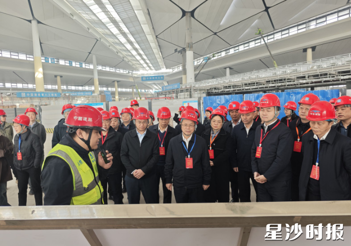 视察现场。杨源 摄