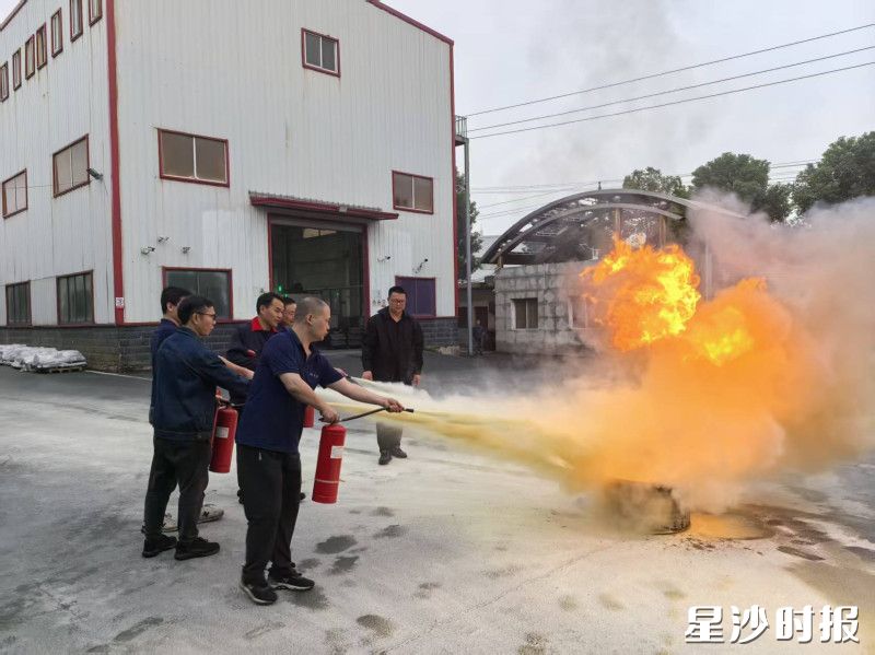 企业组织员工开展演练。长沙县应急管理局供图 企业组织员工开展演练。长沙县应急管理局供图