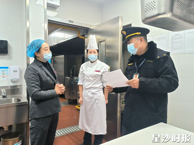 检查现场。均为长沙县市场监管局供图