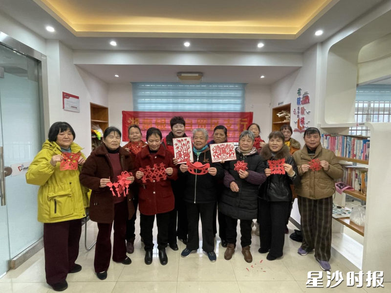 高峰社区活动现场。 高峰社区活动现场。