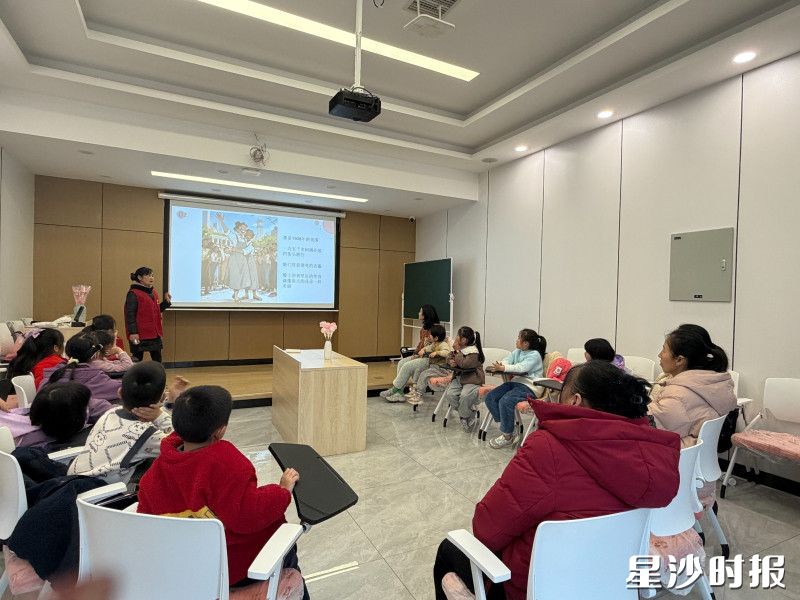 红树坡社区“三八”国际妇女节活动现场。