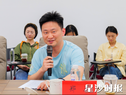 “90后”创业者郑骏分享创业历程。