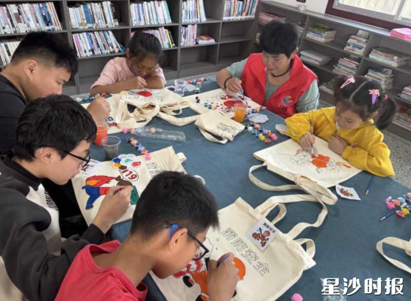 活动现场。 江背镇供图 活动现场。 江背镇供图