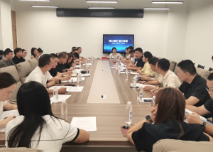 聚力“三个年”实干启新程｜圆桌论道话服务，聚力强企谋突破