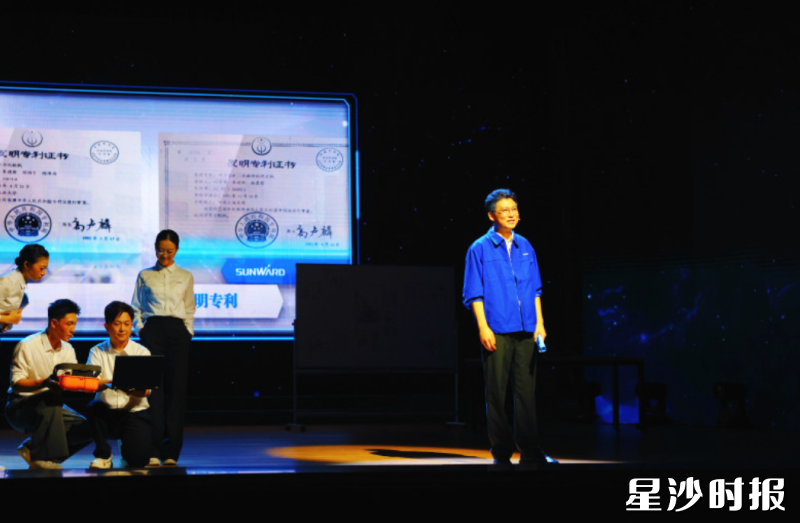表演现场。 表演现场。