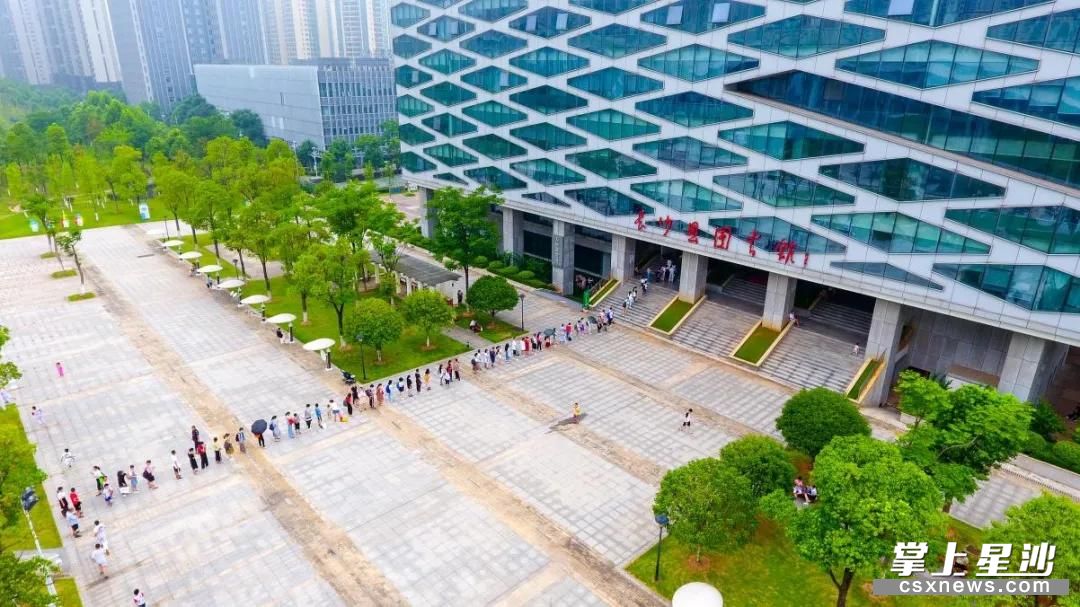 注意长沙县图书馆调整自修进馆时间提前半小时开放