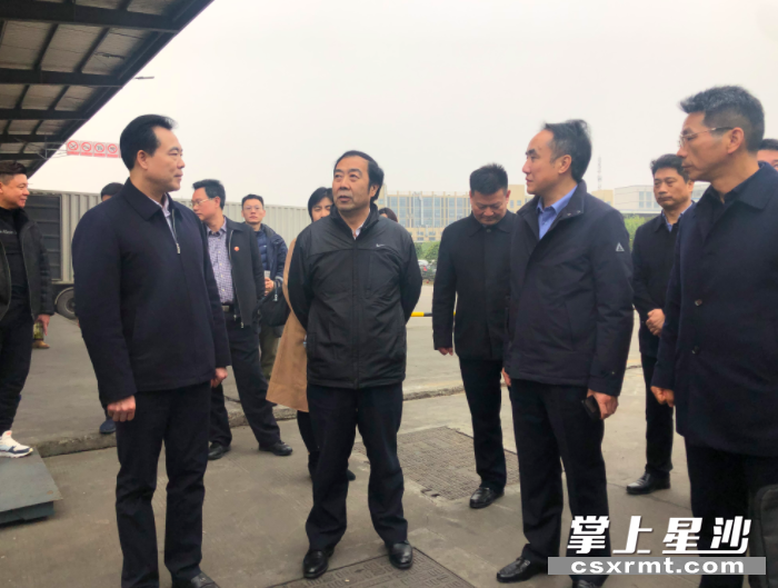 国家禁毒办副主任,公安部禁毒局副局长熊德生率队来到长沙县,检查全国