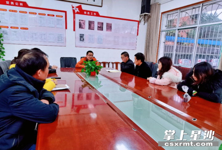 陈康白中学:弘扬劳模精神,激发奋进力量