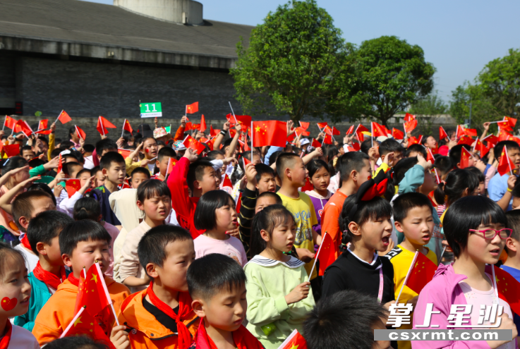 田汉故里学党史 唱响国歌迎百年