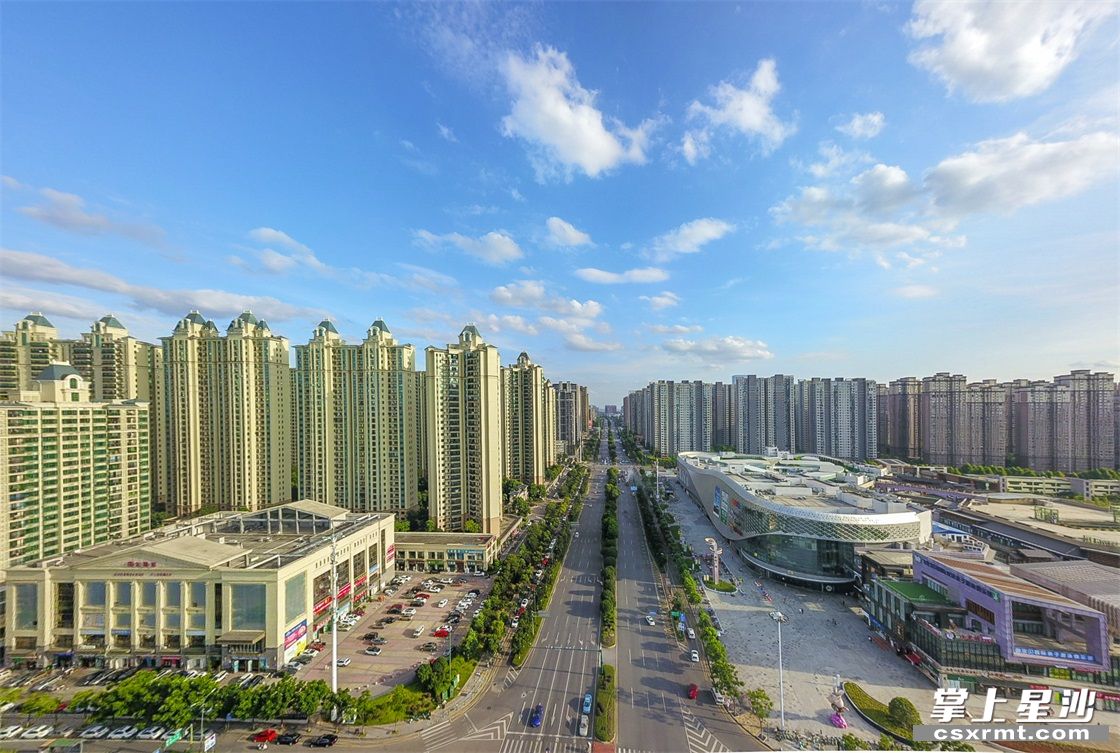 今年7月，长沙县成功获评“中国国际化高质量发展环境建设标杆县（市）”称号。章帝 摄