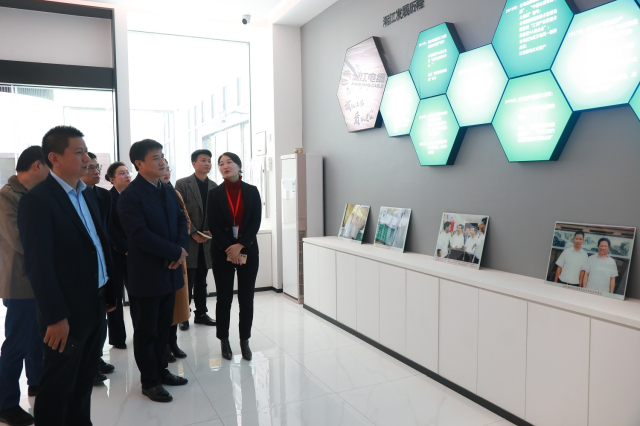 精准司法供保障为商解忧暖人心