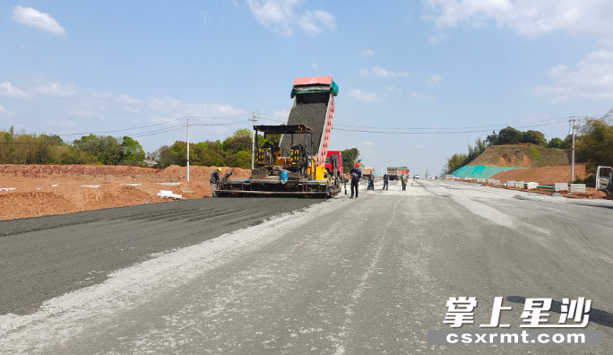 安沙物流大道二期西段万家丽北路白沙河路道路工程预计6月底完工
