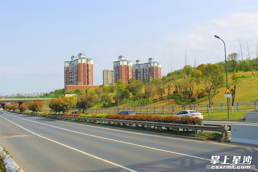 星沙联络线（长沙县段）全线已基本完成提质改造。 均为 罗展 摄