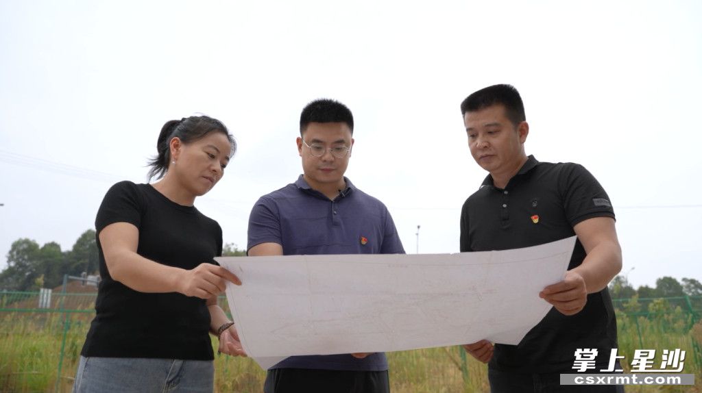 周彦俊雄在腾地项目现场。