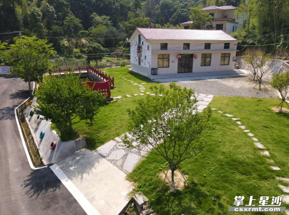 福高村美化村容村貌,在村里打造梅文化展示馆。 福高村美化村容村貌,在村里打造梅文化展示馆。