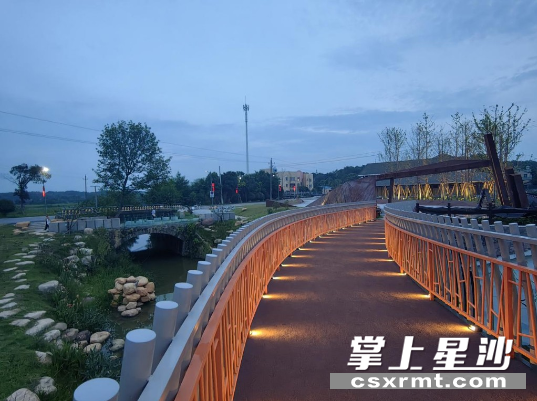 图为行竣工验收完的空中旅游步道。均为福临镇供图