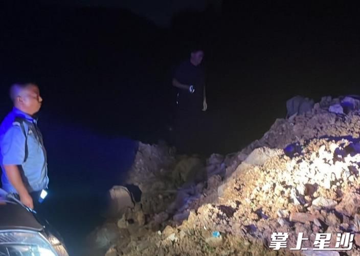 夜间巡查现场。北山镇 供图