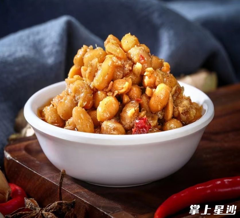 图为安沙镇江四爷腊八豆。