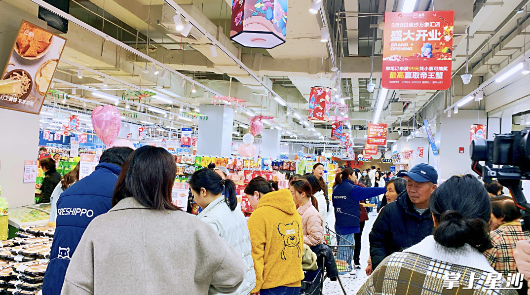 “高质低价”战略在新店得到全方面体现。