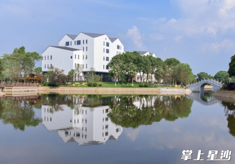 被誉为长沙周边后花园的龙喜水乡，风景秀美，是假期遛娃放松的好去处。