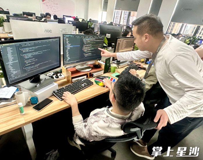 研发团队不断修复完善产品。均为企业供图