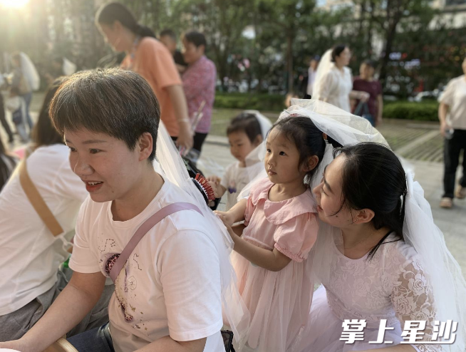 㮾梨街道优加德映悦幼儿园活动现场。