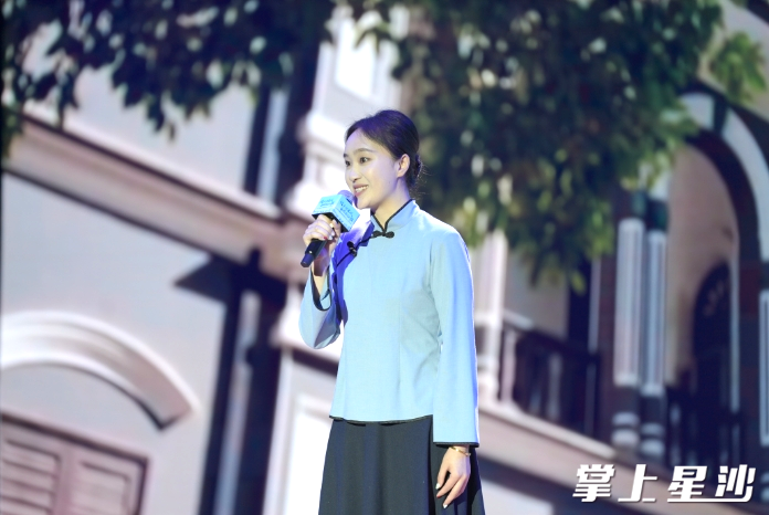 杨开慧纪念馆讲解员郑天晓分享红色家风故事《红色家风代代传》。章帝 摄