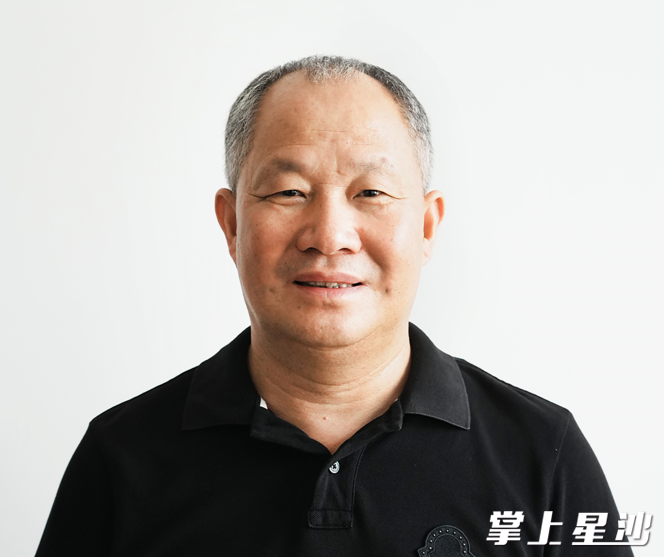“十佳”社会贤达汤宇。