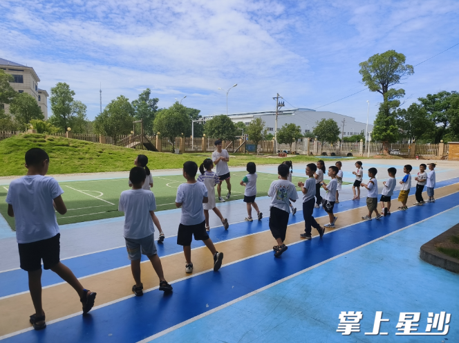 志愿服务项目活动现场。长沙县总工会供图