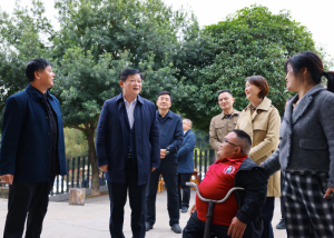 付旭明前往镇街宣讲党的二十届三中全会精神并开展工作调研