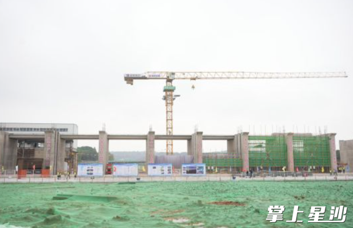 郭公渡除险加固工程施工现场。长沙县水利局供图