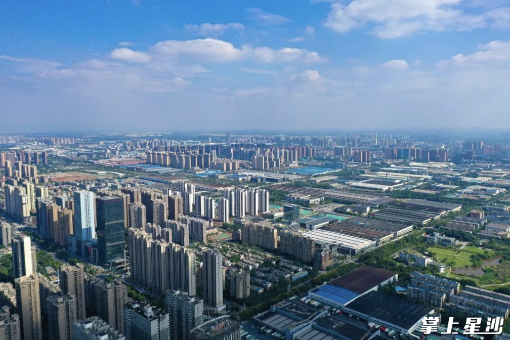 长沙经开区大景。舒展 摄