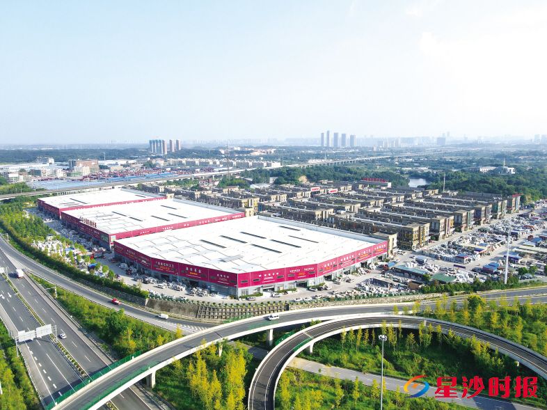 　　图为安沙国际建材城。艾哲文 摄
