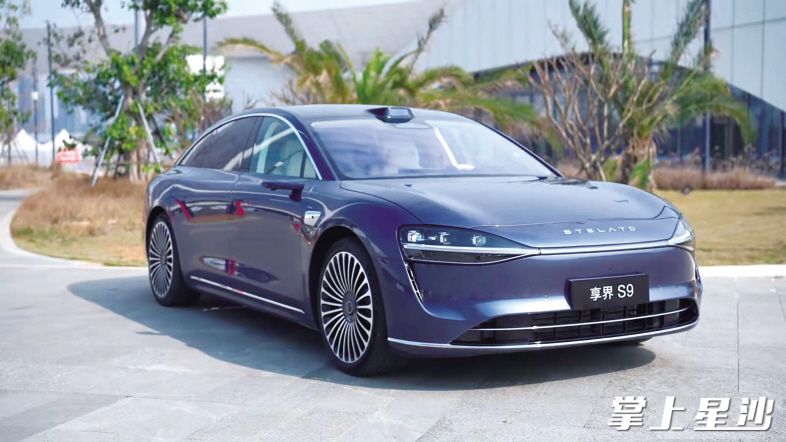 位于中南汽车世界的鸿蒙智行体验中心预计5月底完成验收，届时智界、享界等高端车型将如期进行展示。企业供图