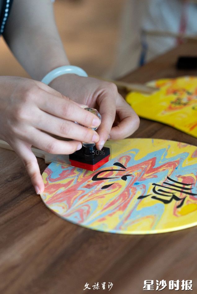 青山造物工坊是集手工研学、美育研究、艺术交流、文创开发于一体的乡村文化空间。