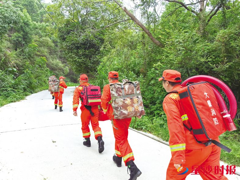 　　长沙县积极组织开展森林防灭火演练。资料供图