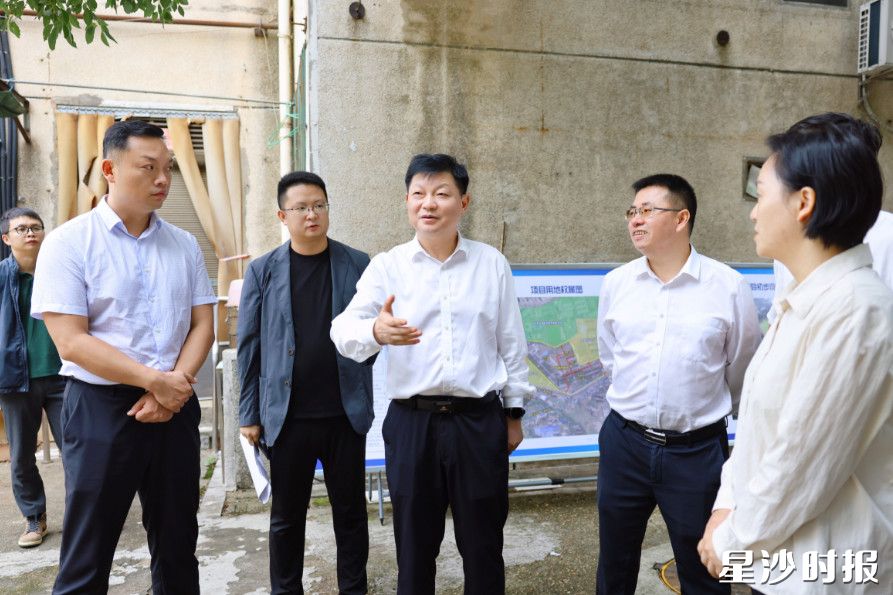 付旭明在水总水电泉塘基地棚改项目，调研棚改项目工作。